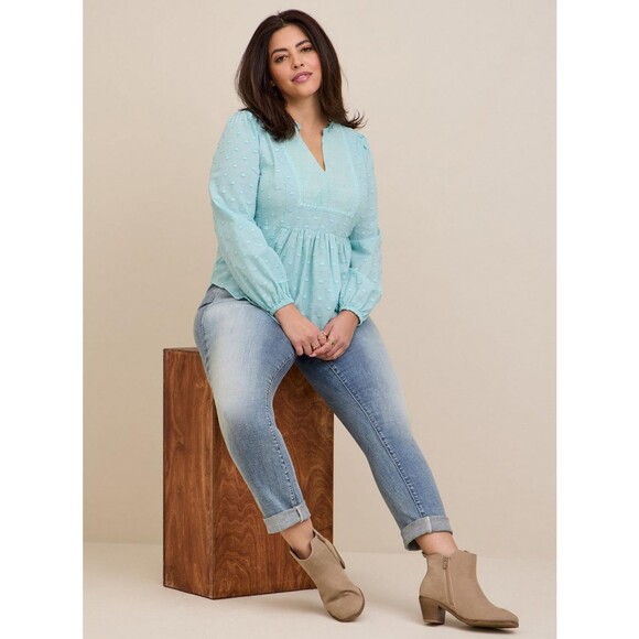 NWT Torrid 3X Canal Blue Clip Dot Mixed Cotton Eyelet Yoke Detail Shirt - Picture 2 of 8